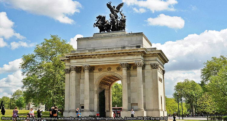 ประตูชัย Wellington Arch - ตะลอนเที่ยวดอทคอม | ตะลอนเที่ยวดอทคอม