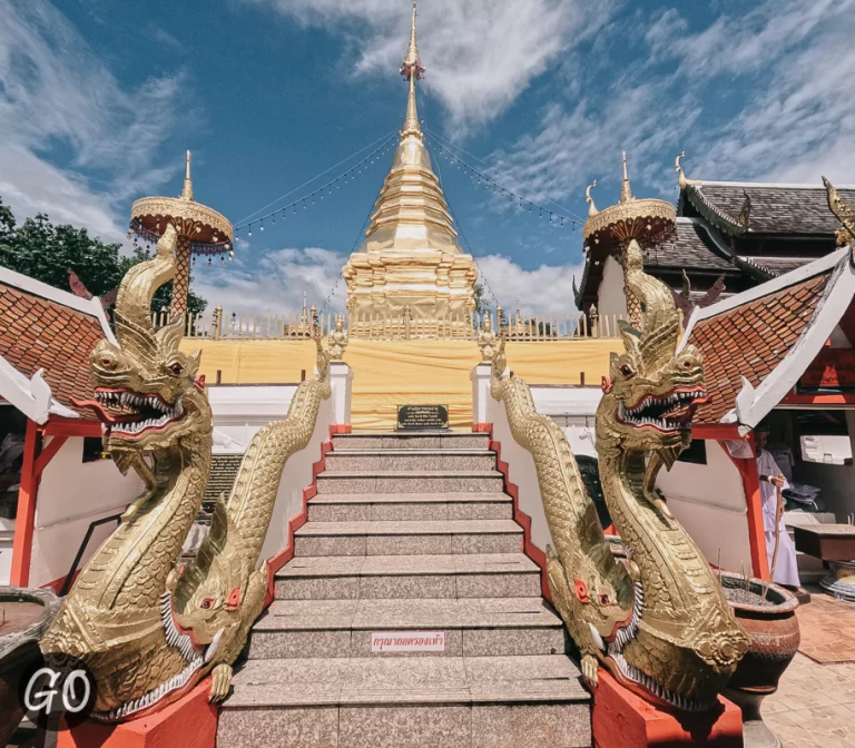 Review image of Wat Phra That Doi Kham 