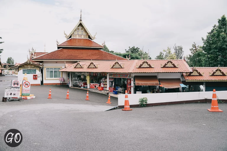 Review image of Wat Phra That Doi Kham 