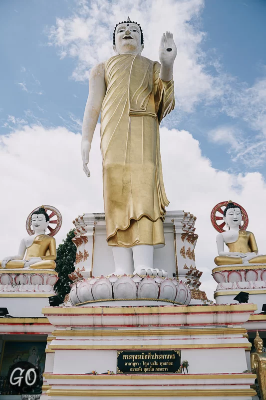 Review image of Wat Phra That Doi Kham 